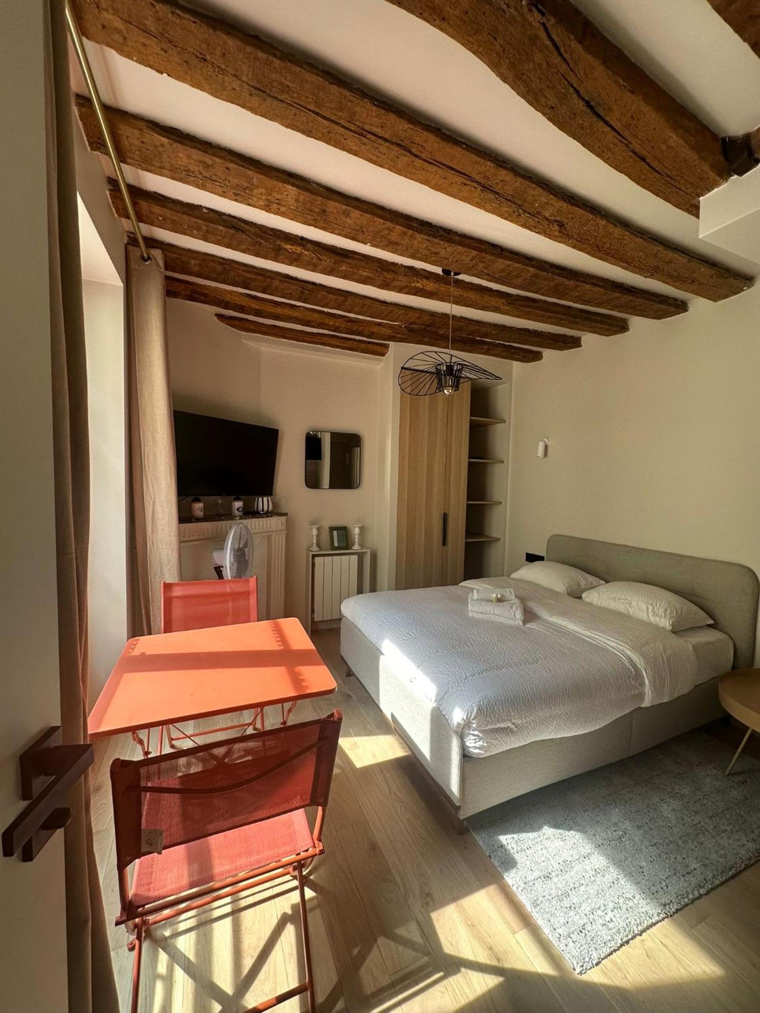 Magnifique Studio Ile Saint Louis - 4 - 2p * Parijs